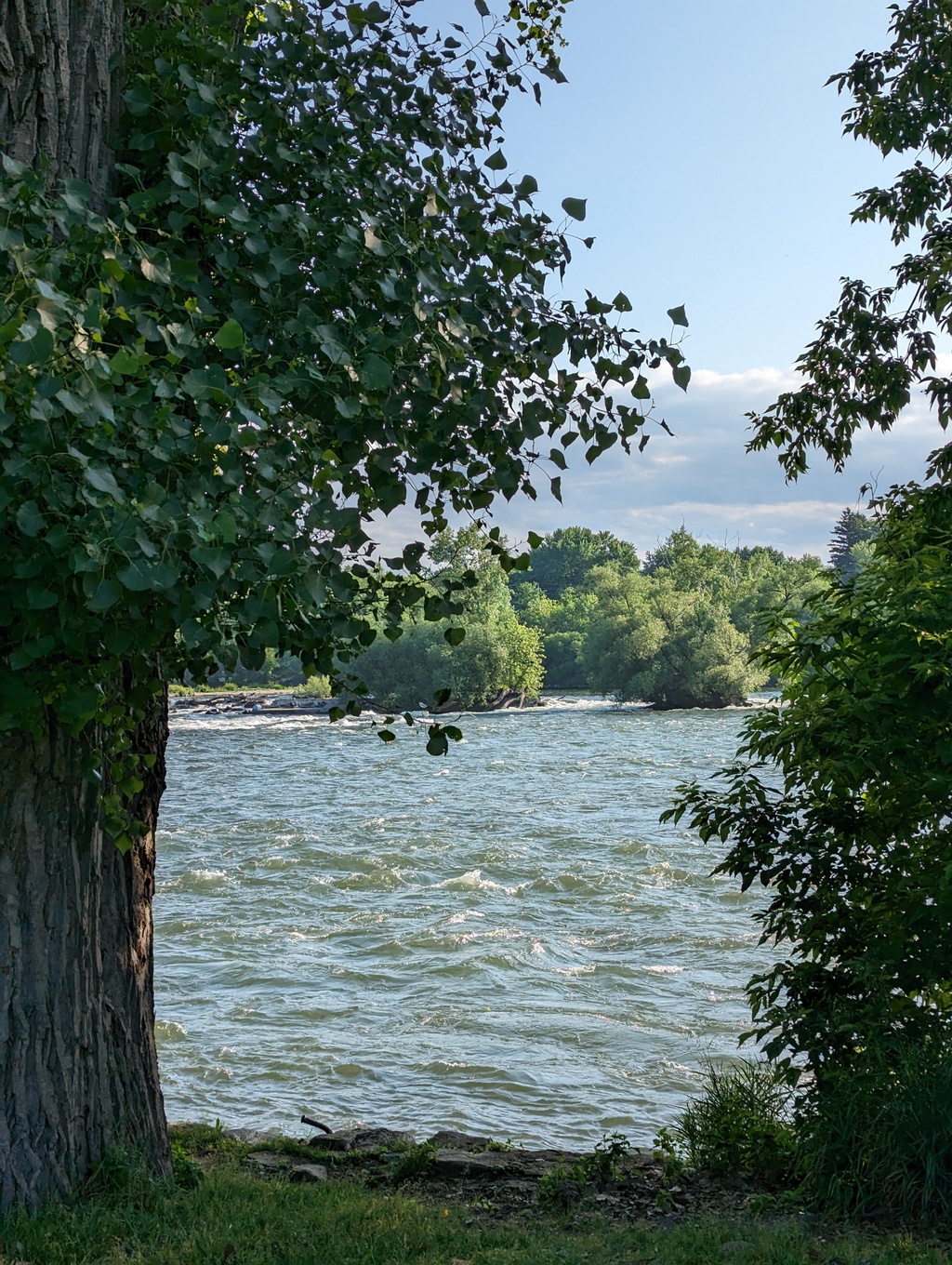Figure 18: Richelieu River rapids at Chambly QC